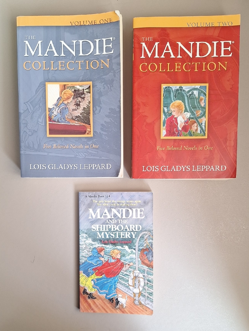 Mandie Books